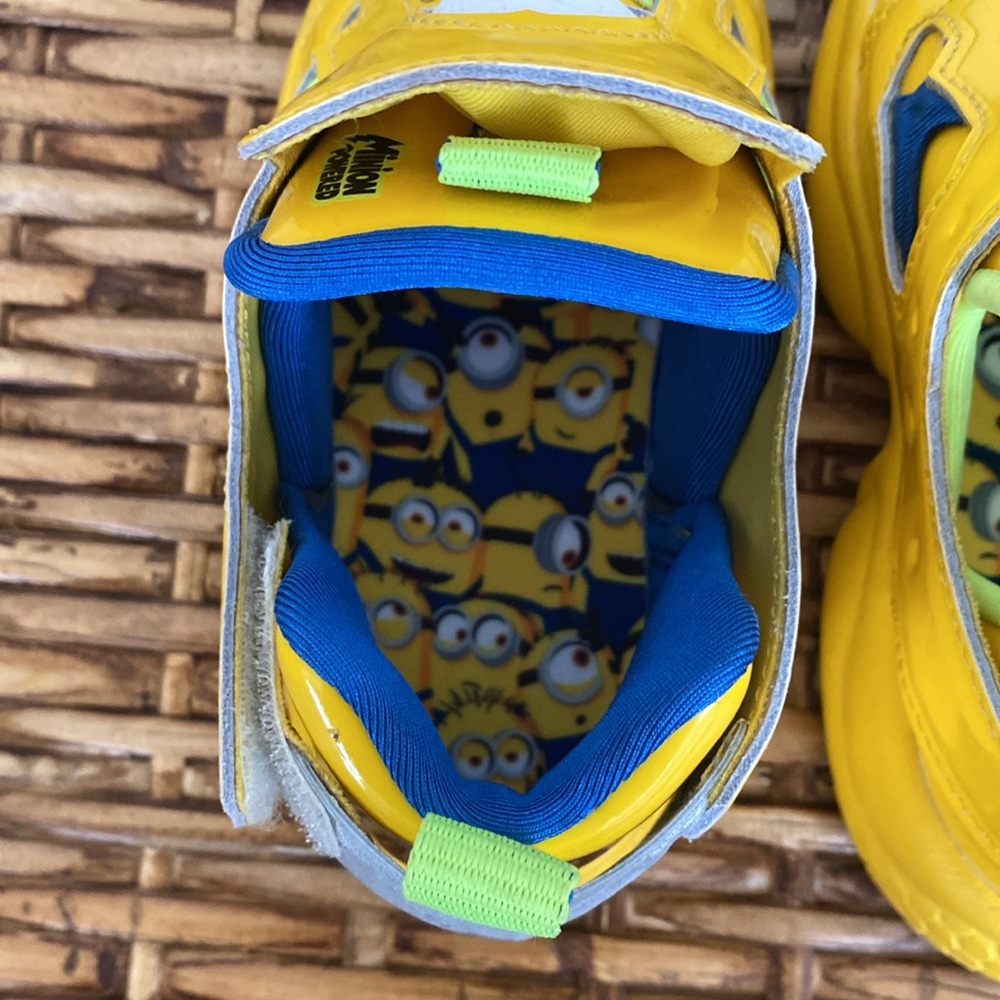 Reebok Versa Pump Fury Minion toddler slip-on shoes - Picture 10 of 11